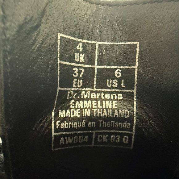 Dr Martens Emmeline Boots in Black ~ Size 37 or UK 4 - Picture 8 of 8